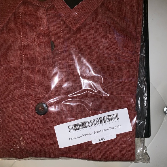 NWT JLUXLABEL Cinnamon Nicolette Belted Top - Picture 11 of 11